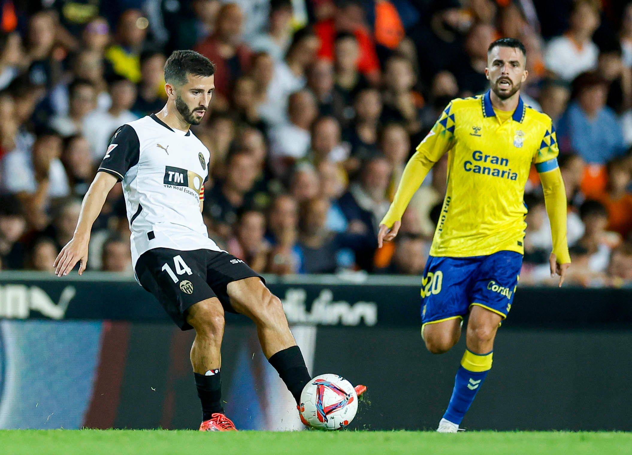 巴塞罗那主帅重视青训队员突袭首发名单的简单介绍