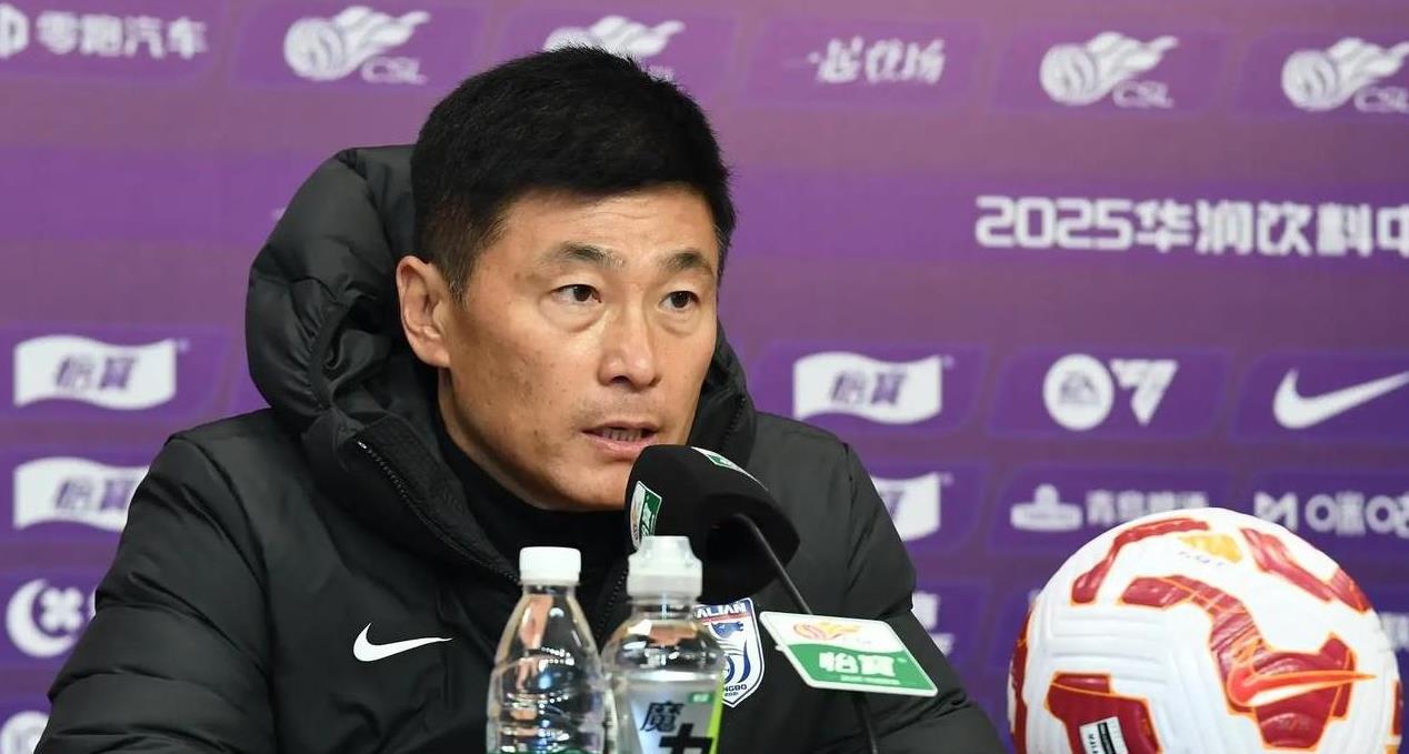 大连一方主帅:全队士气高涨,备战取胜机制的简单介绍 大连一方主帅:全队士气高涨,备战取胜机制的简单介绍