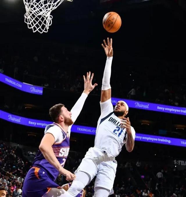 独行侠惊艳全场，命运悬念助攻爆棚，状态爆棚逆转取胜！的简单介绍