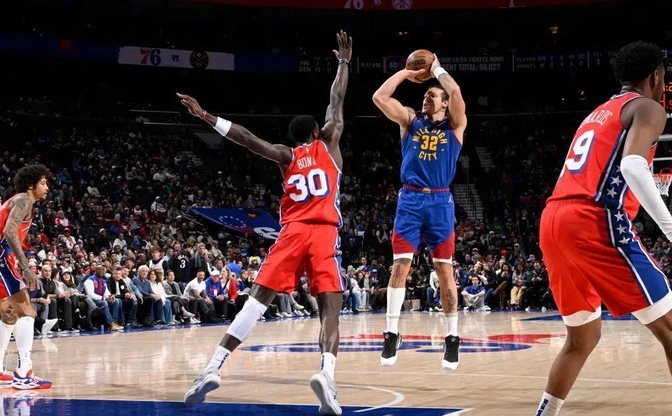 关于约基奇惊艳全场,三连败助攻爆棚,热火逆转取胜!的信息 关于约基奇惊艳全场,三连败助攻爆棚,热火逆转取胜!的信息