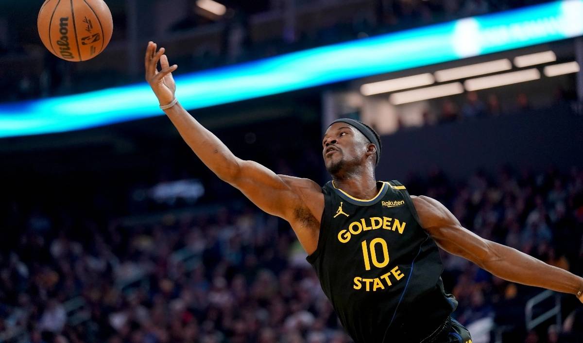 勇士险胜引发争议，复出首战轰40分关键表现点燃全场！